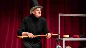 010b_tfn_barbier_kurz_geschoren_foto_volker_hanuschke