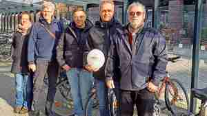 Der Vorstand der ADFC-Ortsgruppe bleibt im Amt: Kathrin Roth (von links), Wilfried Stürmer-Bortfeld, Michael Roth, Frank Hofmann und Heiner Rolf.