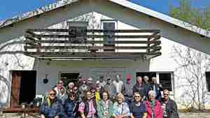 Zum Abschluss der Begegnungswoche haben die Teilnehmer den Luftsportverein in Ehlershausen besucht.