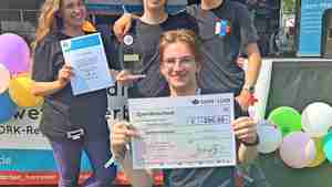 Das Gewinner-Team vom Gymnasium Burgdorf freut sich über den Erfolg.