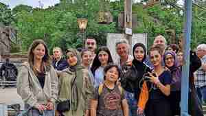 Das Burgdorfer Mehrgenerationenhaus hat am Charity-Abend im Zoo Hannover teilgenommen.