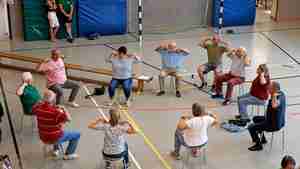 Beim Senioren-Sport-Tag probieren die Teilnehmer unterschiedliche Bewegungsangebot aus.