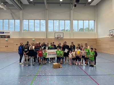 251023_bu_tsv_badminton