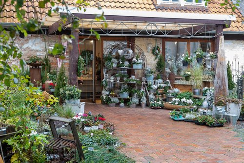 Blütenzauber-Innenhof