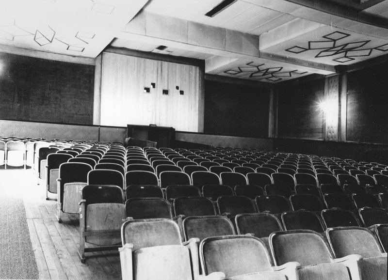 Foto 3 - Zuschauerraum in der Schauburg 1948