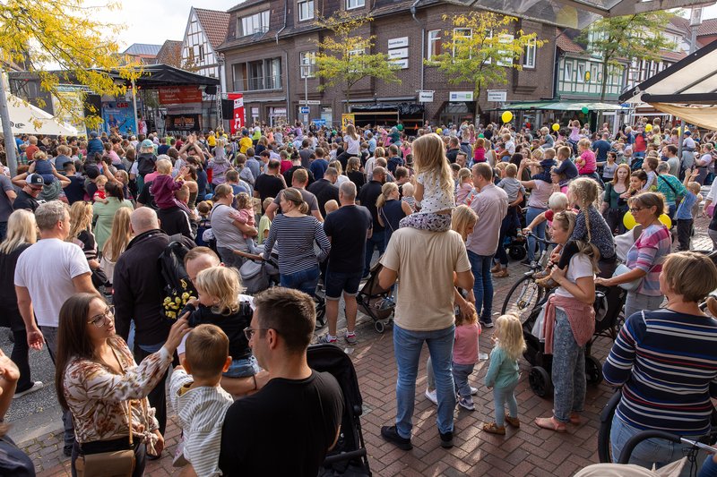 Foto 3a - Oktobermarkt-Besucher