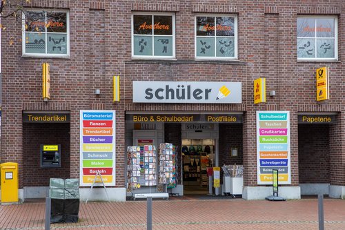 Schüler Schul- und Bürobedarf