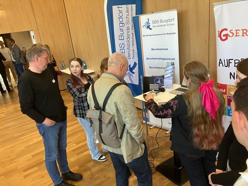 WhatsApp Image 2025-03-23 at 10.03.07